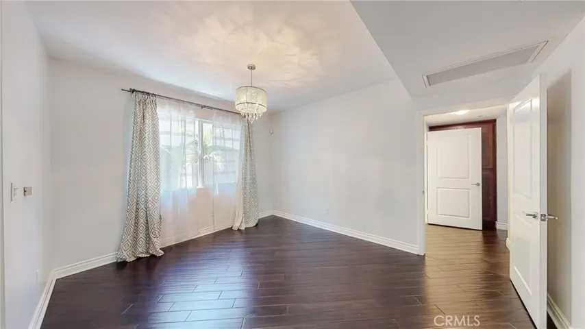 4424 Whitsett Avenue 206, Studio City, California 91604