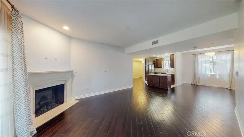 4424 Whitsett Avenue 206, Studio City, California 91604