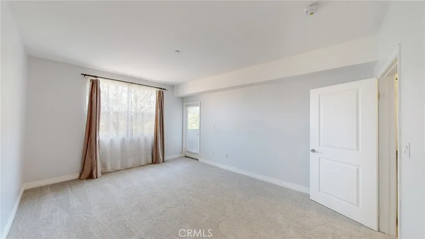 4424 Whitsett Avenue 206, Studio City, California 91604