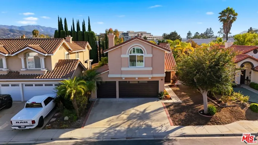 1752 Blossom Court, Newbury Park, California 91320
