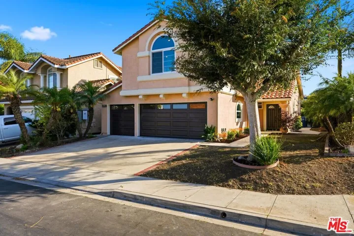 1752 Blossom Court, Newbury Park, California 91320
