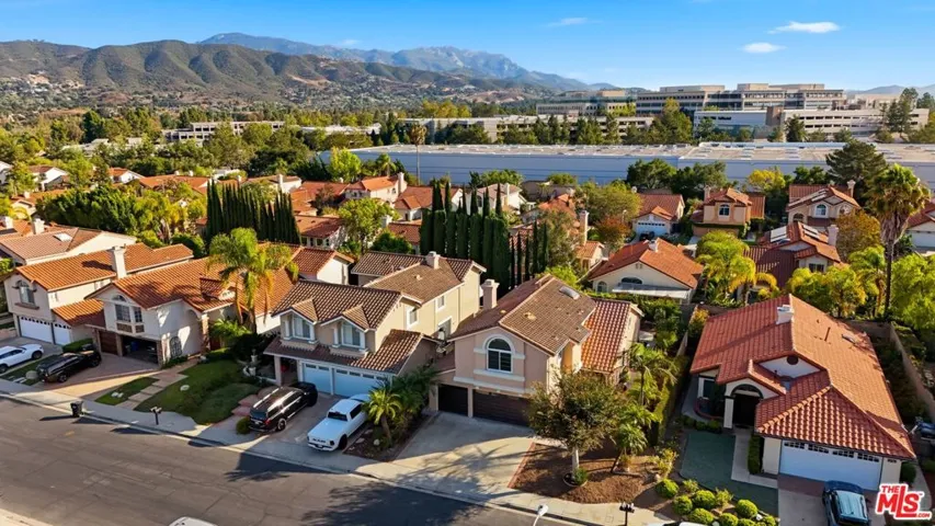 1752 Blossom Court, Newbury Park, California 91320