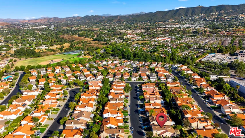 1752 Blossom Court, Newbury Park, California 91320