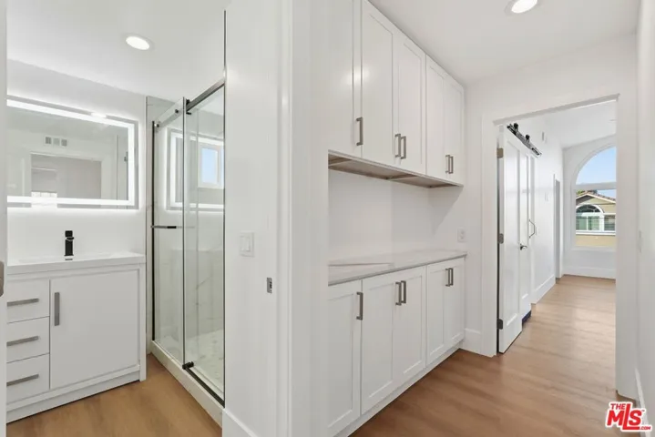 1752 Blossom Court, Newbury Park, California 91320