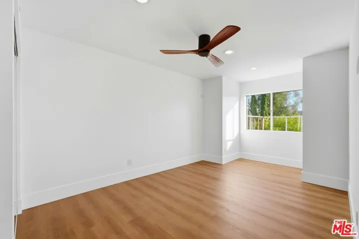 1752 Blossom Court, Newbury Park, California 91320