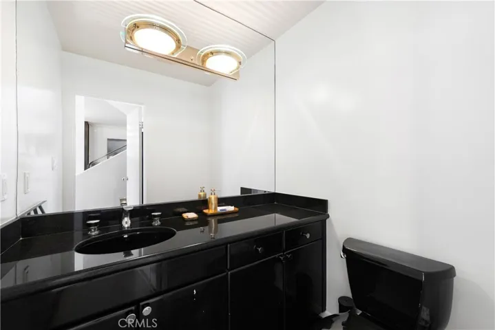 1356 Summitridge, Beverly Hills, California 90210