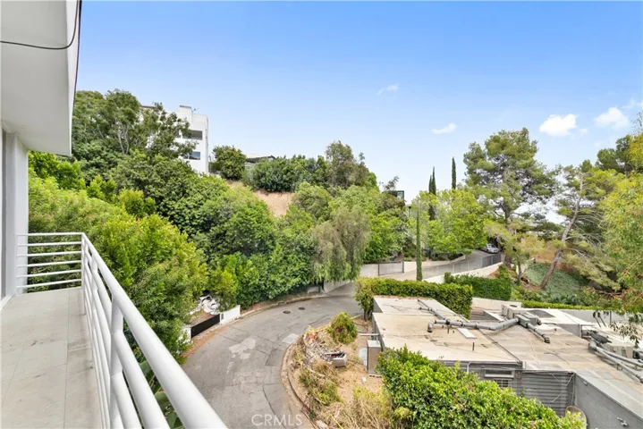 1356 Summitridge, Beverly Hills, California 90210