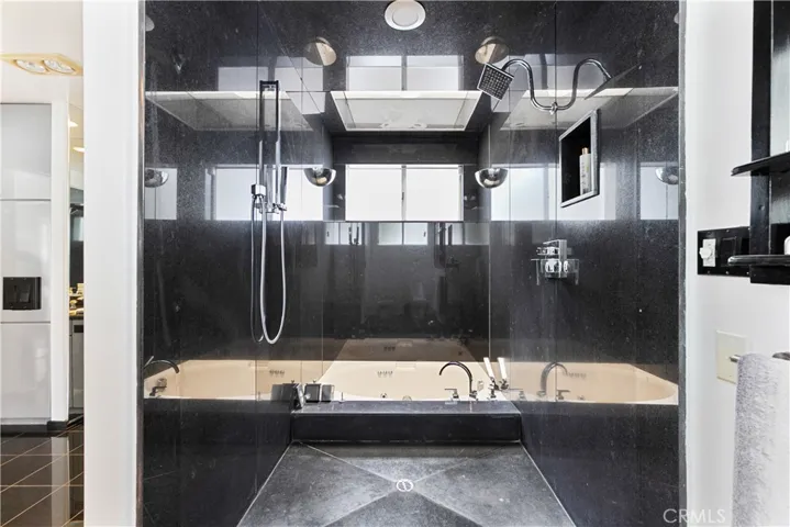 1356 Summitridge, Beverly Hills, California 90210