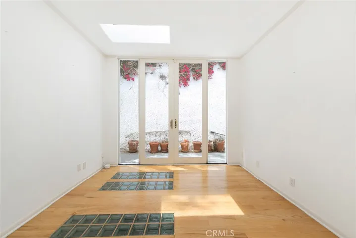1356 Summitridge, Beverly Hills, California 90210