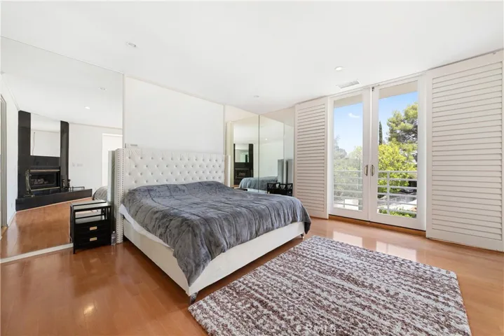 1356 Summitridge, Beverly Hills, California 90210