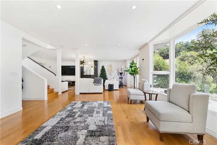1356 Summitridge, Beverly Hills, California 90210