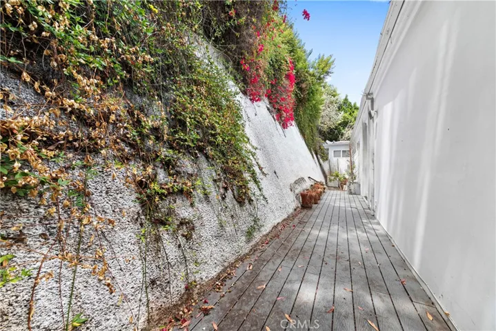1356 Summitridge, Beverly Hills, California 90210