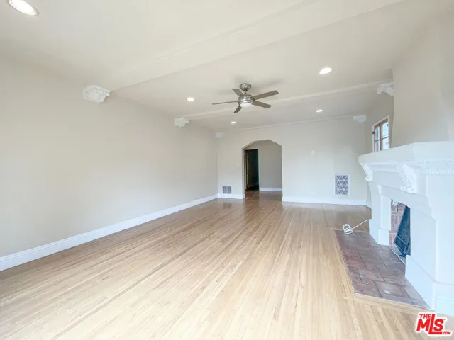 219 S Hamilton Drive 2, Beverly Hills, California 90211