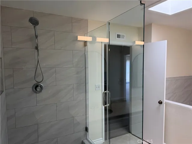 25311 Hillary, Laguna Hills, California 92653