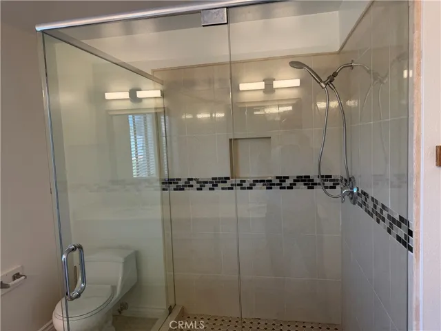 25311 Hillary, Laguna Hills, California 92653