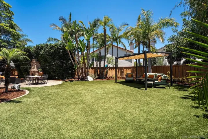 5790 Mosswood Cove, San Diego, California 92130