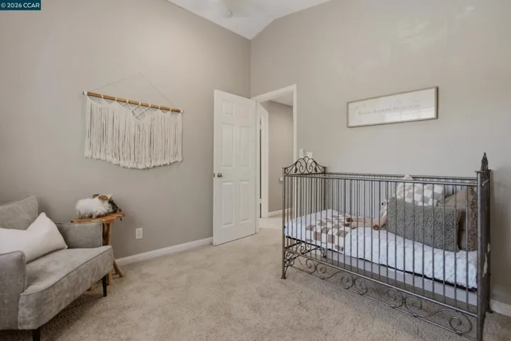 862 Foothill Dr, Windsor, California 95492