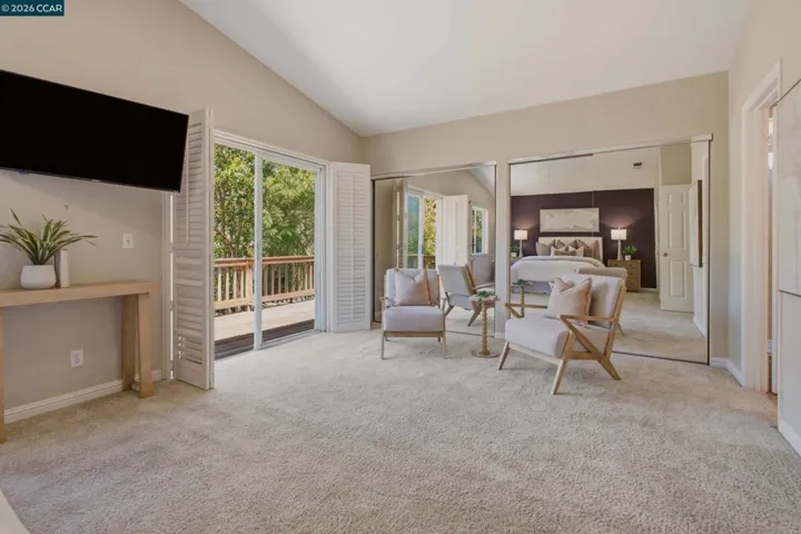 862 Foothill Dr, Windsor, California 95492