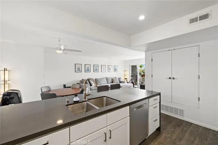 289 San Joaquin Drive, Laguna Beach, California 92651