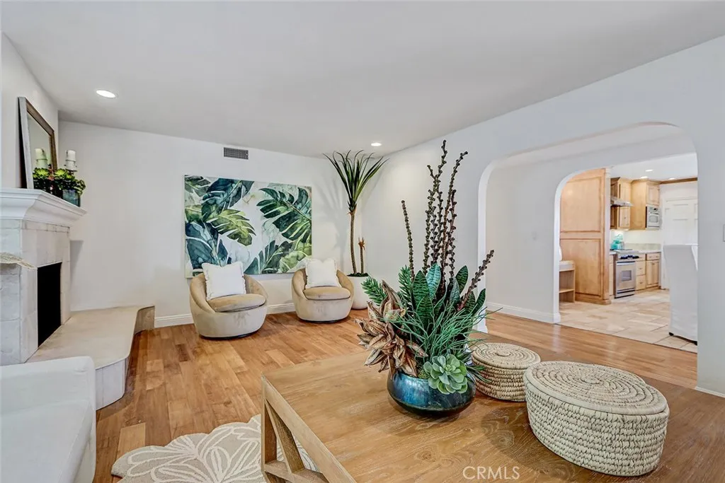 1102 10th, Hermosa Beach, California 90254 — photo 4