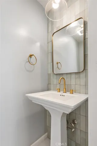 Upgraded main floor powder room.