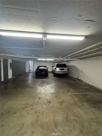 2 additional parking spots, plus 2 car garage.
