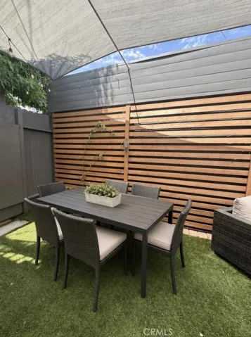 Backyard virtually staged