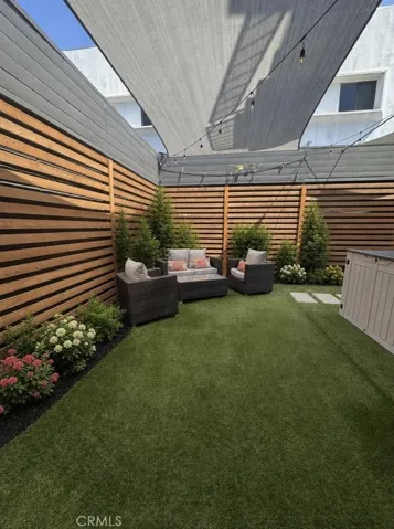 Backyard virtually staged