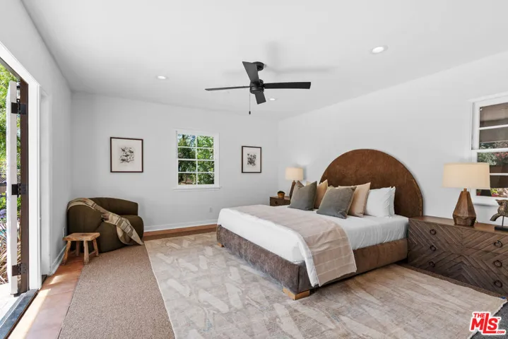 13009 Greenleaf Street, Studio City, California 91604