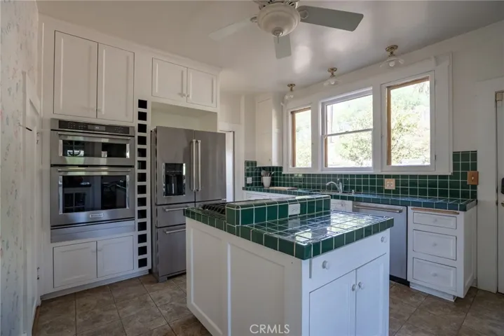 3811 Mount Rubidoux, Riverside, California 92501