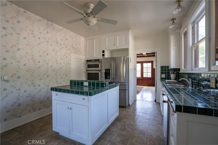 3811 Mount Rubidoux, Riverside, California 92501