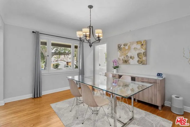 1119 Bella Vista Avenue, Pasadena, California 91107