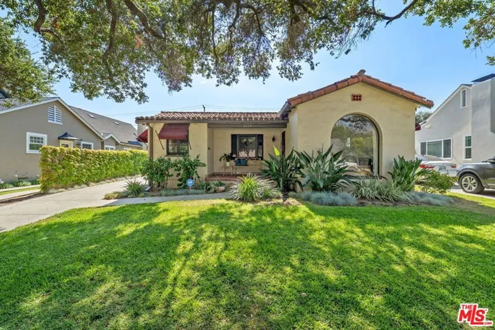 1119 Bella Vista Avenue, Pasadena, California 91107