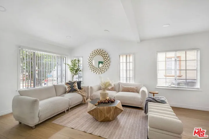 4137 W 58th Place, Los Angeles, California 90043