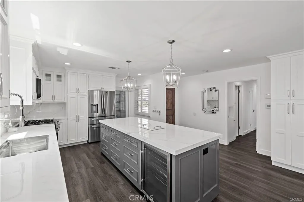 23404 Walnut, Torrance, California 90501 — photo 5