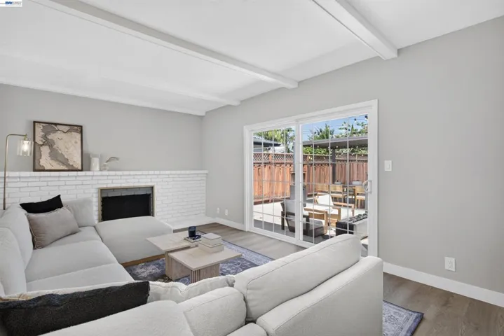 6225 Robin Ct, Pleasanton, California 94588