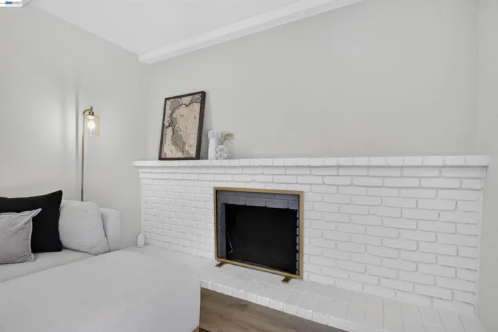 6225 Robin Ct, Pleasanton, California 94588