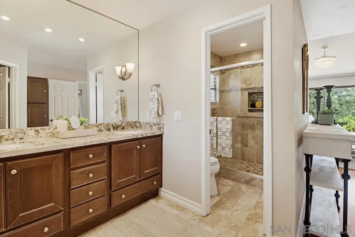 2577 Camino Narciso, Alpine, California 91901