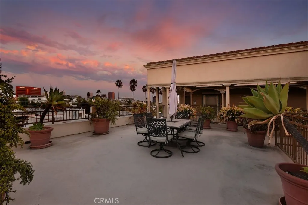 Community Roofdeck at Twilight