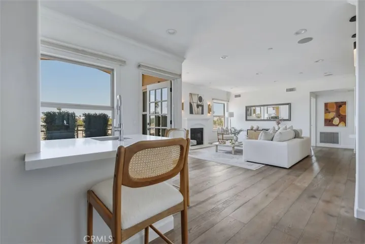 Wetbar and Living Room