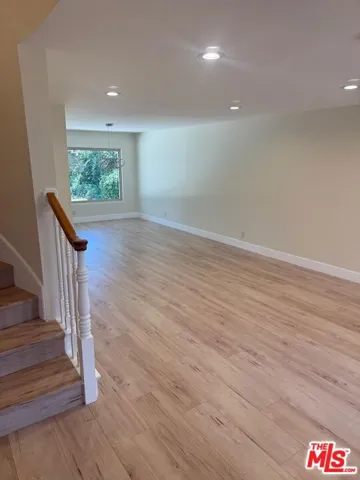 6324 Aquarius Avenue, Agoura Hills, California 91301
