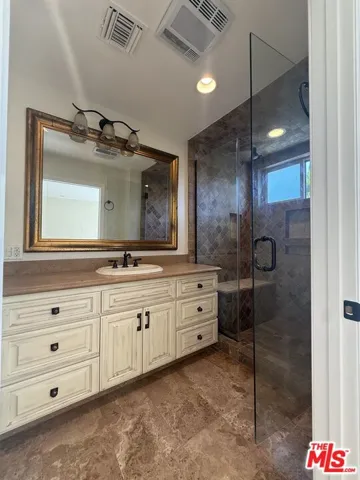 6324 Aquarius Avenue, Agoura Hills, California 91301