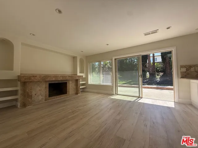 6324 Aquarius Avenue, Agoura Hills, California 91301
