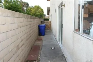 742 S Marcella, Rialto, California 92376