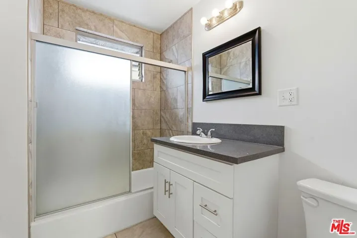 1475 S Wooster Street 4, Los Angeles, California 90035