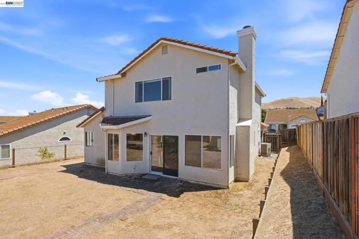 9 Beechwood Ct, Pittsburg, California 94565