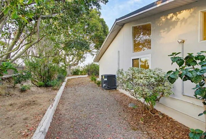 5605 Soledad, La Jolla, California 92037