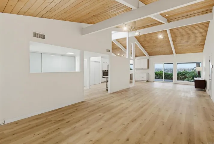 5605 Soledad, La Jolla, California 92037