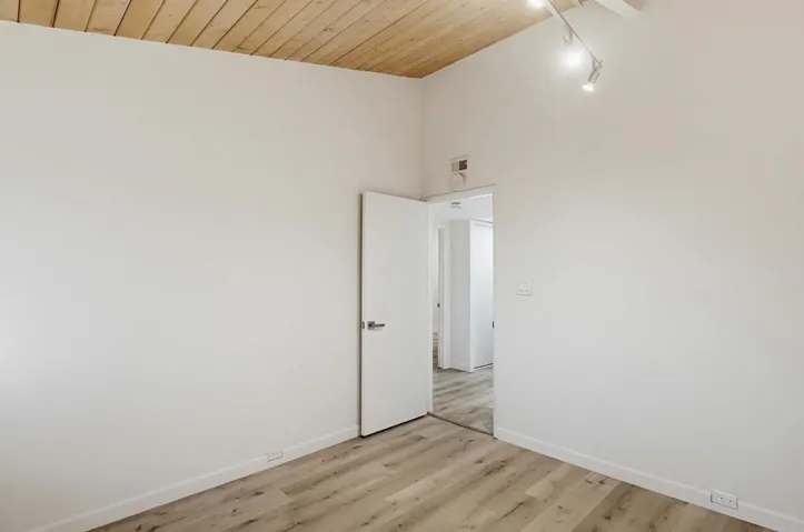 5605 Soledad, La Jolla, California 92037
