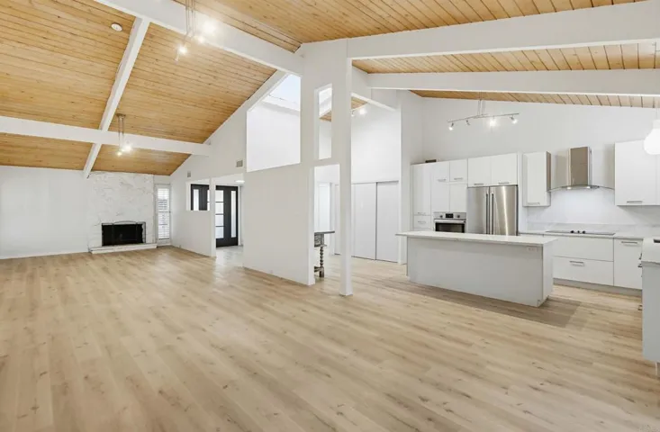 5605 Soledad, La Jolla, California 92037